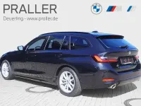 Gebraucht BMW 318 Efficient Dynamics 156 PS (114 kW) 2023 Saphirschwarz Kombi