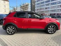 Gebraucht Kia Stonic Vision 99 PS (72 kW) 2019 Rot SUV