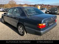 Gebraucht Mercedes 280 197 PS (144 kW) 1993 Blau Limousine