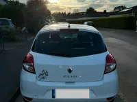 Gebraucht Renault Clio III 75 PS (55 kW) 2011 Weiß Kleinwagen