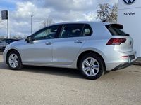 Gebraucht VW Golf VIII Active 131 PS (96 kW) 2022 Silber Limousine