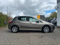 Gebraucht Peugeot 308 98 PS (72 kW) 2012 Grau Limousine