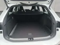 Gebraucht VW Passat R-line 150 PS (110 kW) 2025 Pure white Kombi