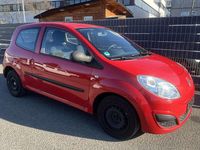 Używany Renault Twingo Authentique 58 KM (42 kW) 2009 Czerwony Hatchback