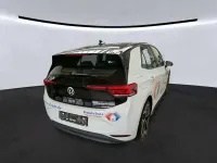 Gebraucht VW ID.3 Pure 110 kW (150 PS) 2022 Gletscherweiß Kleinwagen