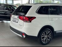 Gebraucht Mitsubishi Outlander 150 PS (110 kW) 2016 Weiß SUV