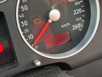 Second-hand Audi TT 150 CP (110 kW) 2002 Roșu Coupe