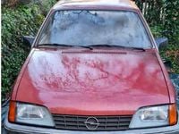 Gebraucht Opel Rekord 115 PS (84 kW) 1986 Rot Limousine