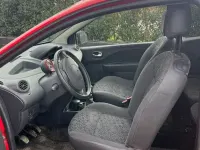 Gebraucht Renault Twingo Rip Curl 75 PS (55 kW) 2011 Rot Kleinwagen