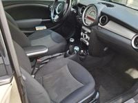 Gebraucht Mini ONE Pepper 95 PS (69 kW) 2010 Weiß Kleinwagen