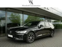 Gebraucht Volvo V60 Plus 455 PS (334 kW) 2023 Black solid "stone" / solid Kombi