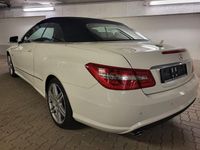 Gebraucht Mercedes E250 Avantgarde 204 PS (150 kW) 2011 Weiß Cabrio