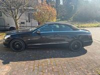 Gebraucht Mercedes E250 204 PS (150 kW) 2011 Schwarz Cabrio