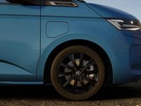 Neu VW T7 Beach 245 PS (180 kW) 2026 Medium blue / deep black perleff Van