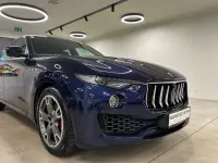 Gebraucht Maserati Levante 275 PS (202 kW) 2016 Blau SUV