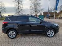 Gebraucht Ford Kuga Titanium 150 PS (110 kW) 2016 Schwarz SUV