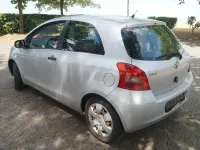 Gebraucht Toyota Yaris 90 PS (66 kW) 2007 Silber Kleinwagen