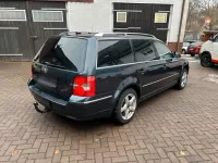 Gebraucht VW Passat Highline 163 PS (119 kW) 2004 Blau Kombi