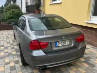 Gebraucht BMW 320 177 PS (130 kW) 2010 Grau Limousine