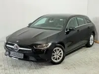 Gebraucht Mercedes CLA200 Shooting Brake 150 PS (110 kW) 2021 Schwarz Kombi