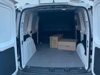 Gebraucht VW Caddy Maxi 122 PS (89 kW) 2021 Weiß Van / Kleinbus