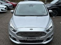 Gebraucht Ford S-MAX Titanium 239 PS (175 kW) 2018 Silber Van / Kleinbus