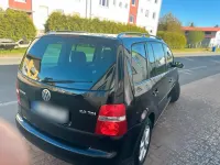 Gebraucht VW Touran 140 PS (102 kW) 2005 Schwarz Van / Kleinbus