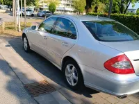 Używany Mercedes E320 224 KM (164 kW) 2008 Srebrny Sedan/Limuzyna