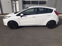 gebraucht Ford Fiesta 1.25 Champions Edition