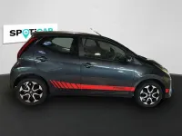 Gebraucht Toyota Aygo 72 PS (52 kW) 2019 Dark grey mica Kleinwagen
