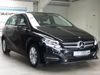 Gebraucht Mercedes B180 Style 122 PS (89 kW) 2018 Schwarz Kleinwagen