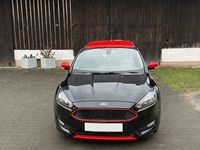 Gebraucht Ford Focus ST-Line 125 PS (91 kW) 2017 Schwarz Limousine