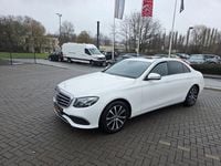 Gebraucht Mercedes E220 194 PS (142 kW) 2019 Weiß Limousine