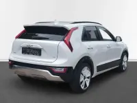 Gebraucht Kia Niro Spirit 182 PS (133 kW) 2022 Weiß SUV