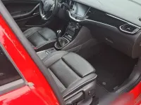 Gebraucht Opel Astra Innovation 136 PS (100 kW) 2017 Rot Limousine
