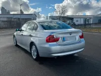 Gebraucht BMW 320 Basis 150 PS (110 kW) 2005 Grau Limousine