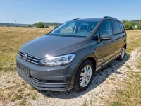 Gebraucht VW Touran Comfortline 150 PS (110 kW) 2019 Grau Van / Kleinbus