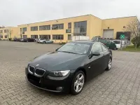 Gebraucht BMW 325 Sport Line 218 PS (160 kW) 2007 Grün Coupé