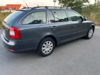 Gebraucht Skoda Octavia 105 PS (77 kW) 2012 Grau Kombi