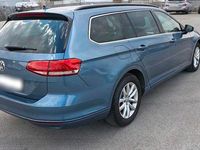 Gebraucht VW Passat Comfortline 150 PS (110 kW) 2015 Blau Kombi