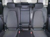 Gebraucht Mercedes GLB180 Progressive 136 PS (100 kW) 2025 Grau SUV