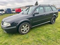 Gebraucht Skoda Octavia Tour 101 PS (74 kW) 2010 Schwarz Kombi