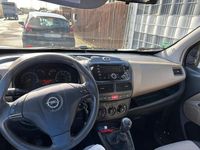 Gebraucht Opel Combo 95 PS (69 kW) 2014 Weiß Van / Kleinbus