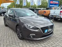 Gebraucht Mazda 3 Nakama 150 PS (110 kW) 2016 Titanium flash Limousine