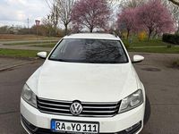 Gebraucht VW Passat Exclusive 177 PS (130 kW) 2013 Weiß Kombi