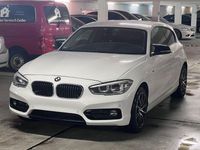 Gebraucht BMW 118 Sport Line 136 PS (100 kW) 2018 Weiß Kleinwagen