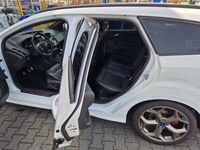 gebraucht Ford Focus 2,0 EB ST Leder-Exklusiv-Paket Turnier ST