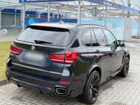 Gebraucht BMW X5 M Sport 258 PS (189 kW) 2016 Blau SUV