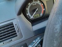 Gebraucht Skoda Fabia Style 54 PS (39 kW) 2007 Silber Limousine