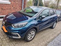 Gebraucht Renault Captur LIMITED 131 PS (96 kW) 2019 Blau SUV